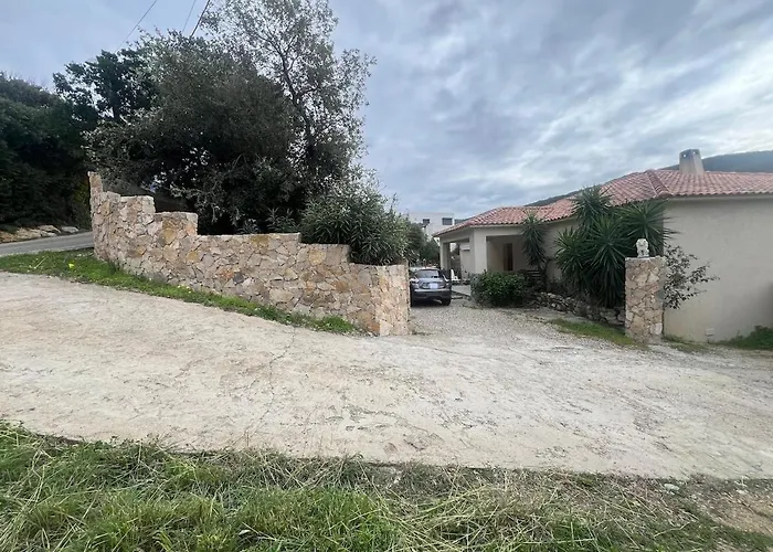 Villa Avec Vues Exceptionnelles à 2 Minutes De La *