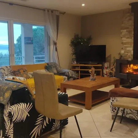 Avec Vues Exceptionnelles A 2 Minutes De La